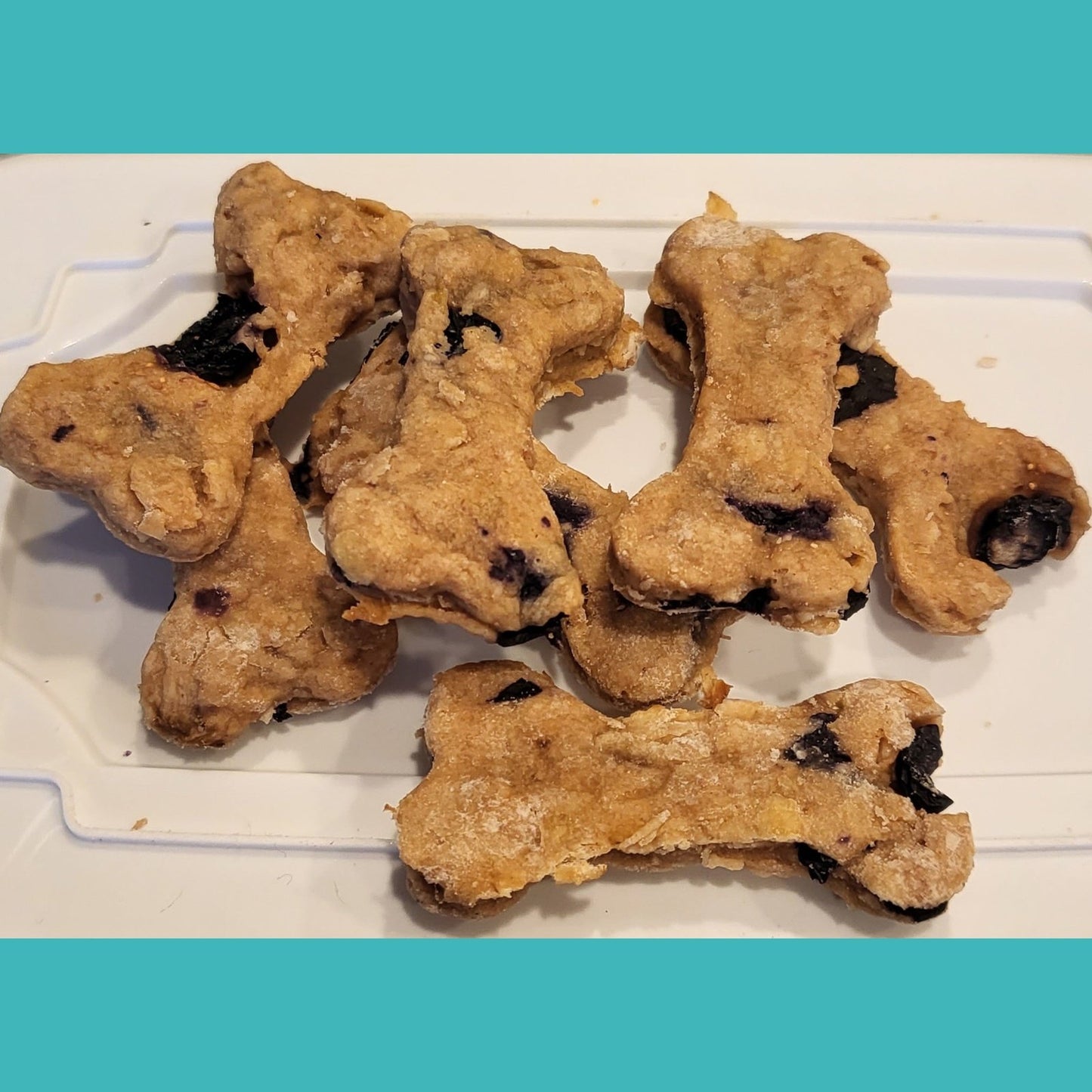 Blueberry Banana Crunchy Biscuit